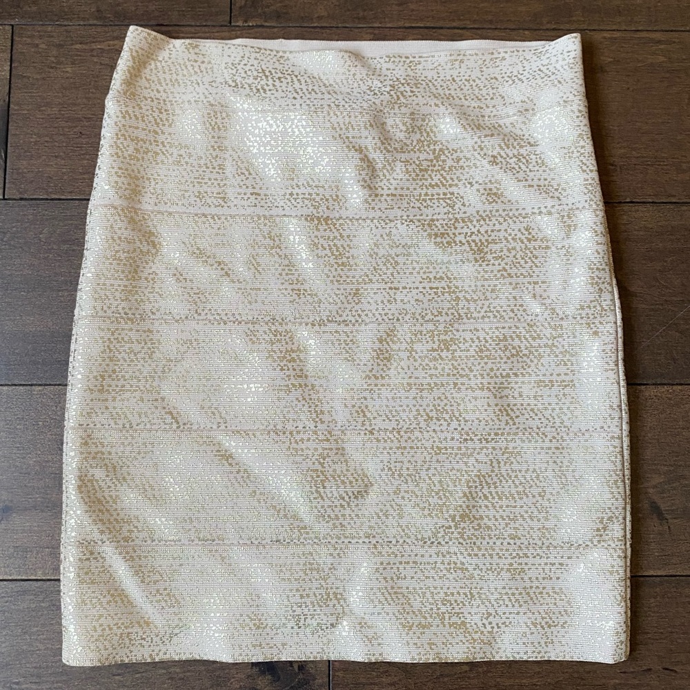 BCBGMAXAZRIA Power Skirt